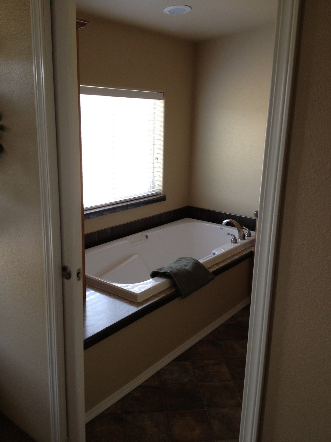 The 2848 MARLETTE SPECIAL Master Bathroom. This Manufactured Mobile Home features 3 bedrooms and 2 baths.